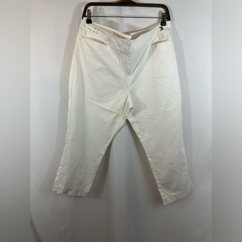 NEW YORK & COMPANY Women's Capri Pants White Size 16 Pockets Stretch